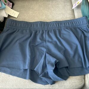 Women shorts